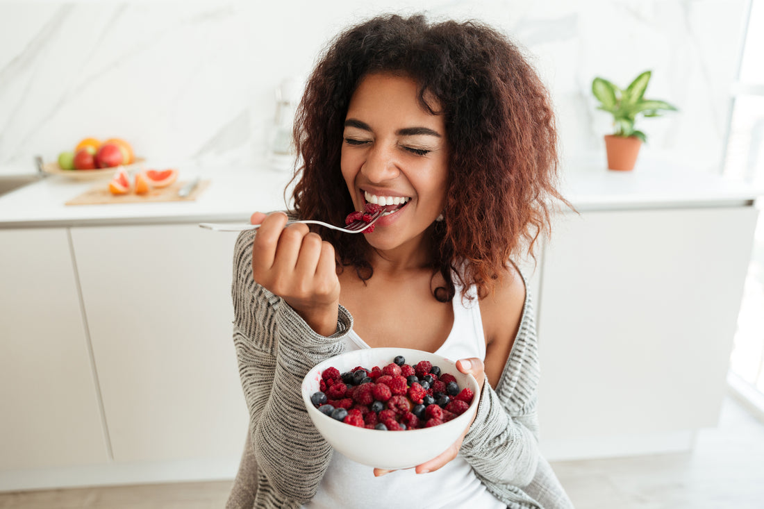 9 Superfoods for Your Kinky Curly Hair